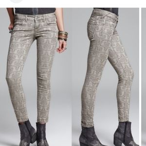 Free people Gray Textured Jacquard Skinny Ankle Jeans Pants Size 27